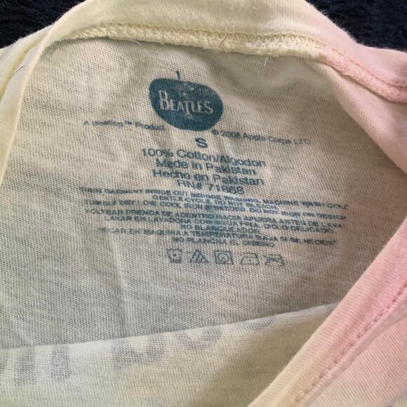 VINTAGE Y2K 2008 BEATLES TIE DYE ALL YOU NEED IS LOVE TEE S - Picture 3 of 4